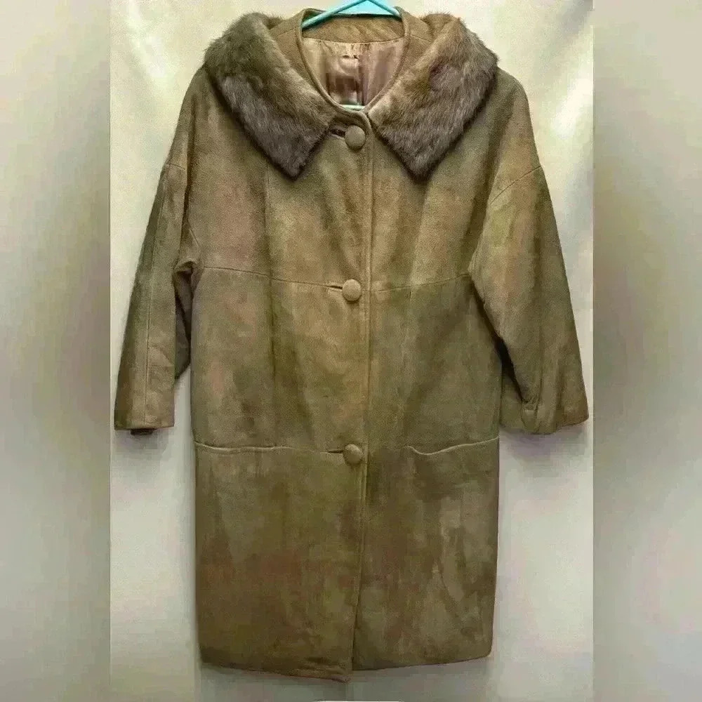 Vintage 1940s 50s Unmarked Suede Leather Coat with Detachable Fur Collar No Size